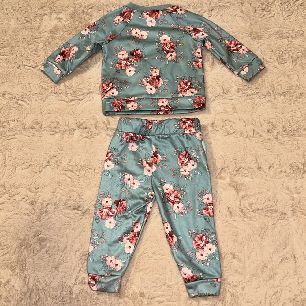 Size 12M • Vince Camuto - Picture 10 of 11